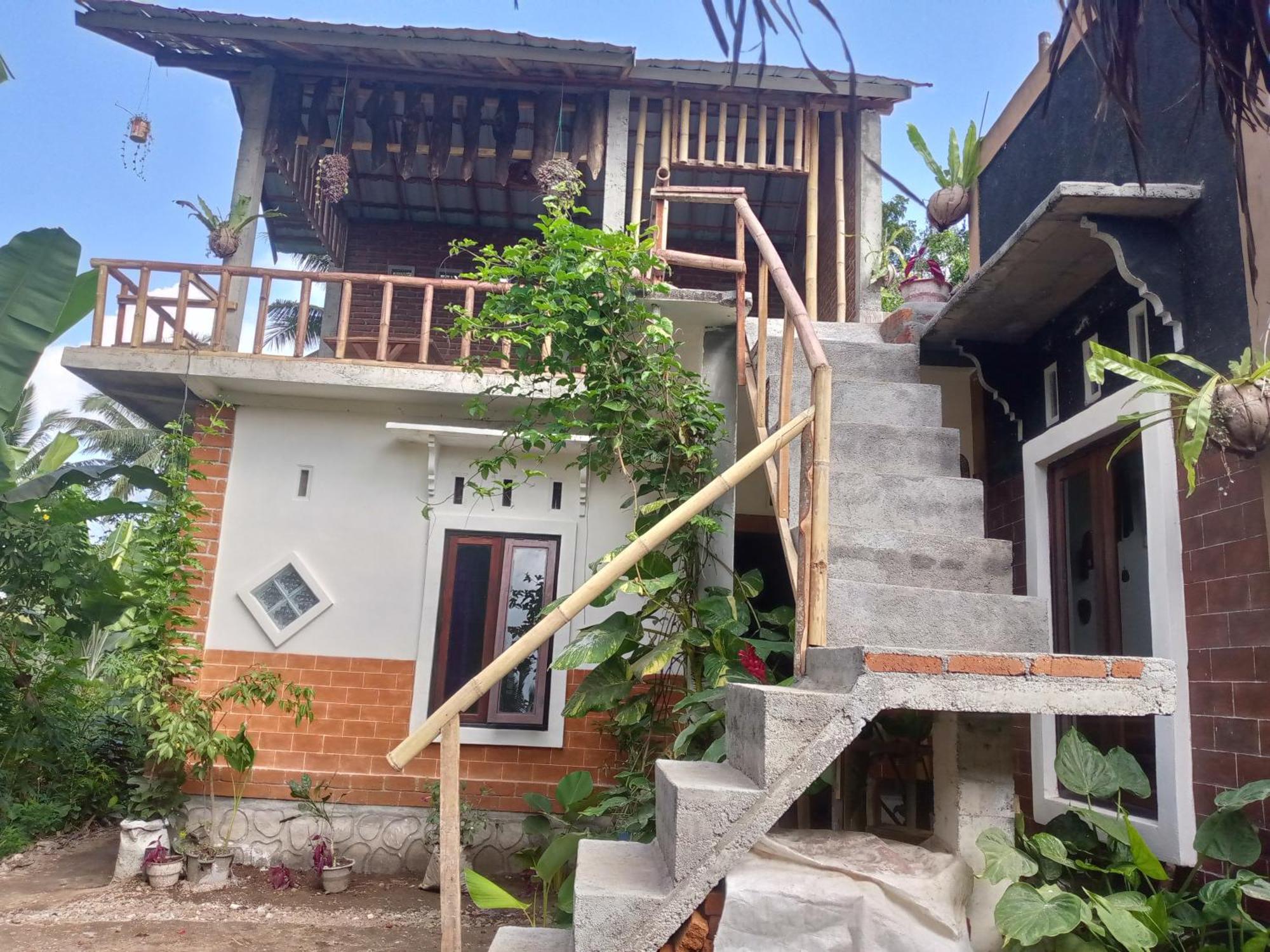 Syaqila Homestay Lombok Тетебату Екстериор снимка