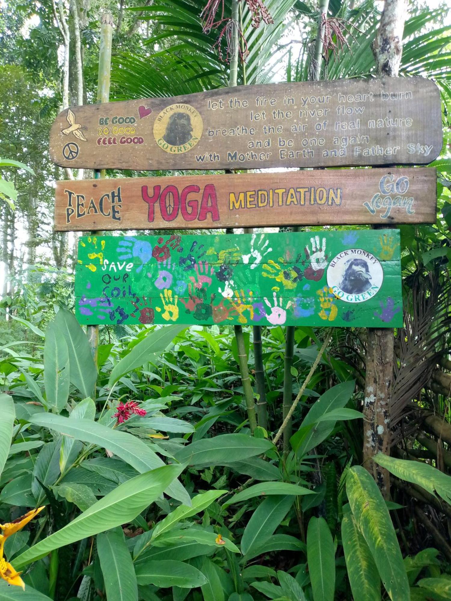 Syaqila Homestay Lombok Тетебату Екстериор снимка